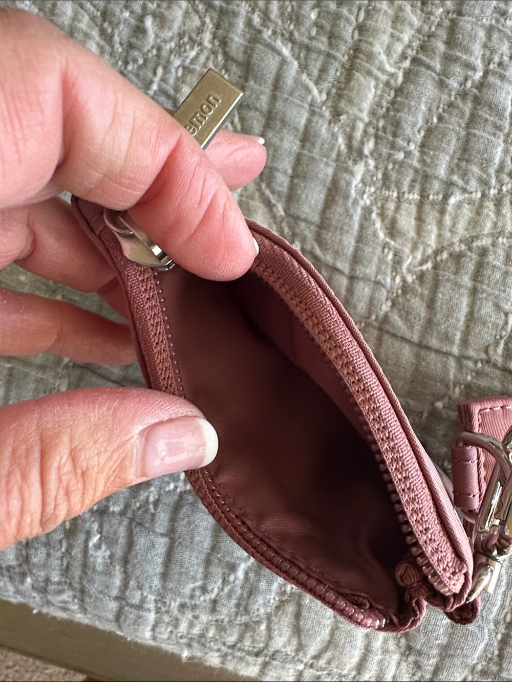 lululemon mauve detachable wristlet pouch - Picture 5 of 5
